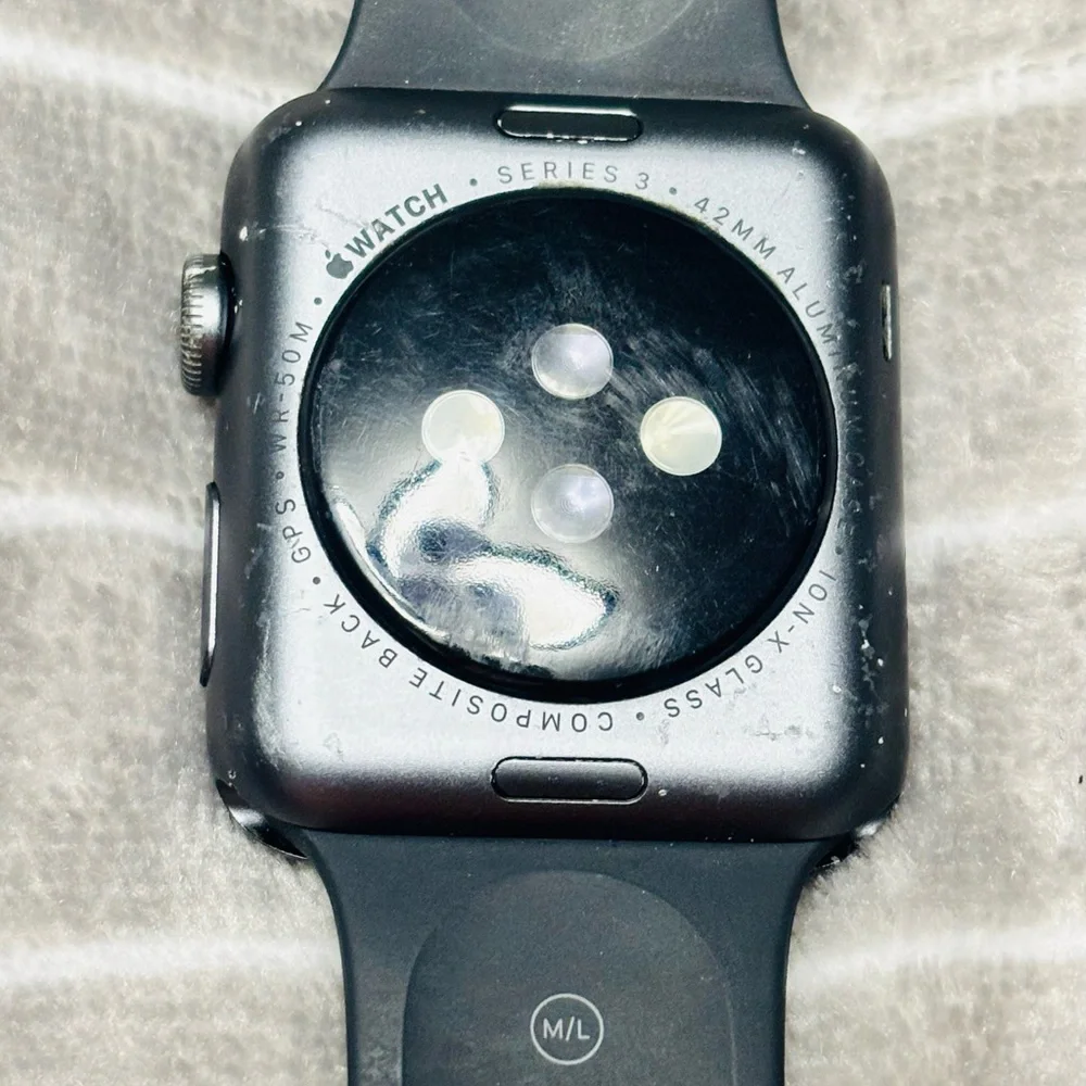 Apple Watch Series 3 GPS & Cellular - 42mm - Sport Band - Aluminum Case